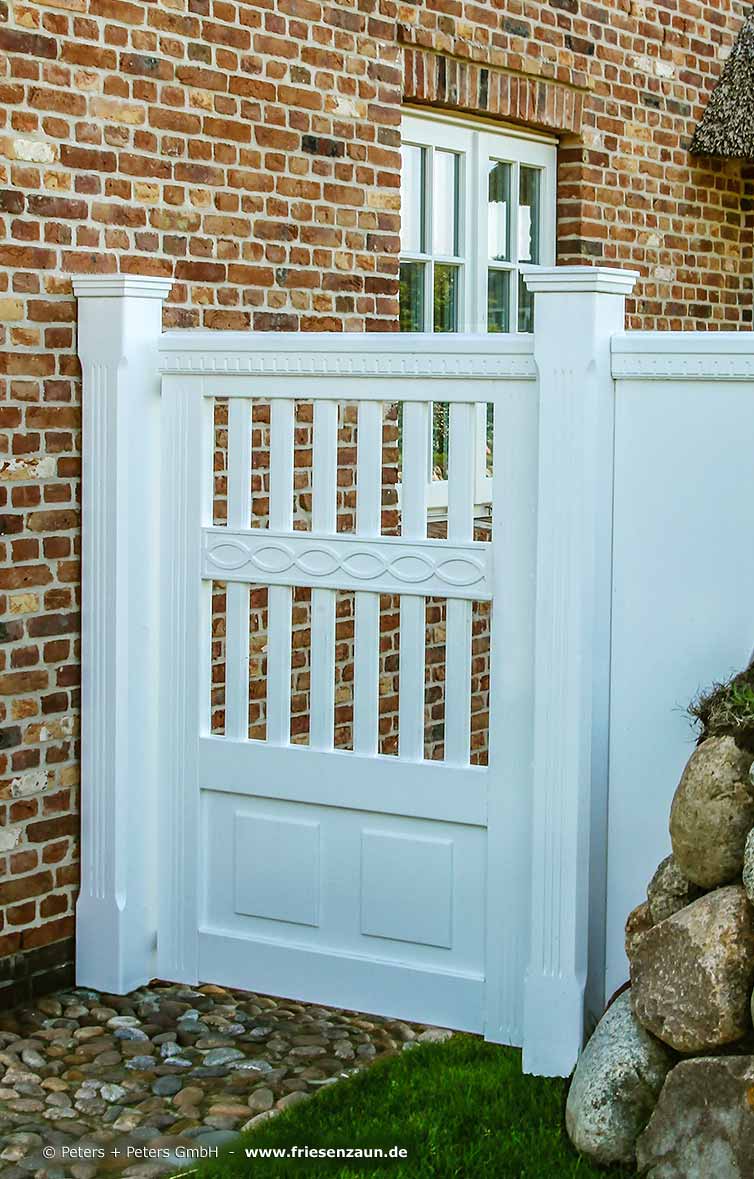 Gartentor BERGSTEDT - Weiße Holztore nach Maß gefertigt - Gartentore in mehr als 200 RAL-Farben.