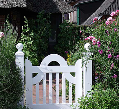 Orignal Sylter Friesentor LUXUS - Sylter Gartentore aus dauerhaftem Hartholz im beliebtem Friesenstil - Anfertigung nach Maß.