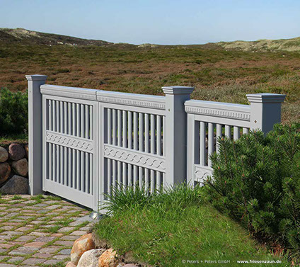 Gartentor BERGSTEDT - Weiße Holztore nach Maß gefertigt - Gartentore in mehr als 200 RAL-Farben.