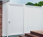 Extra massiver Sichtschutz für Garten, Haus und Terrasse - Massive Sichtschutzwände aus dauerhaftem Hartholz gefertigt