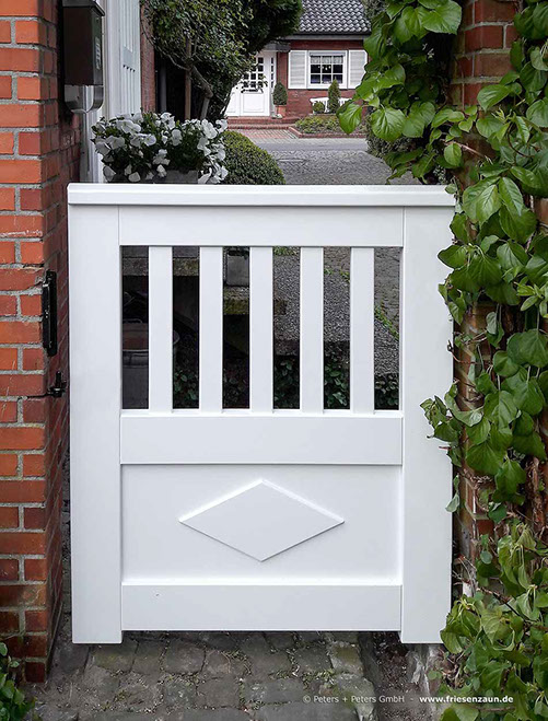 Gartenpforte OHLAND mit stilvoller Raute - dauerhaft weiß lackiert - mit Garantie.