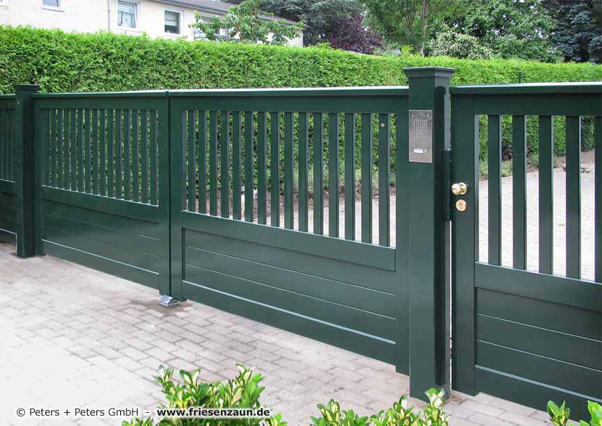 Individuelle Gartentor - Holztore aus wertvollem Hartholz - Qualität mit 25 Jahren Garantie.