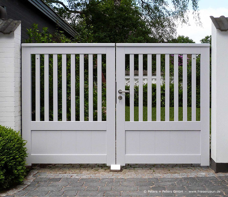 Schöne Sichtschutztore - Anspruchsvolle Gartentore mit Sichtschutz.