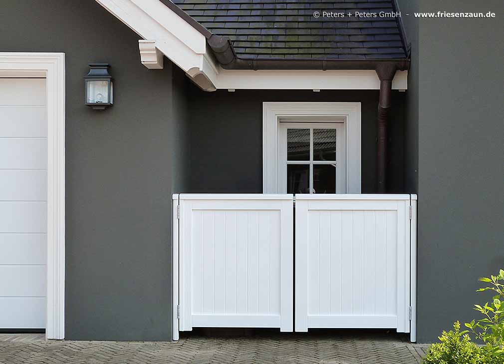 Sichtschutz für Ihre Abfalltonnen: 2-Flügel Gartentor OHLAND als wirkungsvoller Sichtschutz für die Mülltonnen.