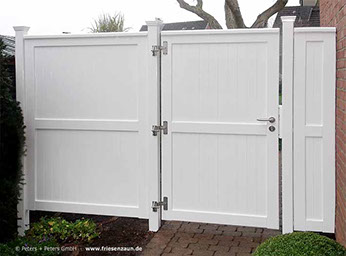 Individuelle Gartentor - Holztore aus wertvollem Hartholz - Qualität mit 25 Jahren Garantie.