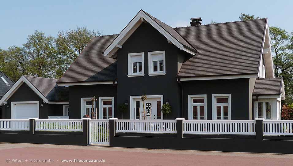 Original Sylter Friesenzaun - Weißer Gartenzaun aus wertvollem ODUM IROKO Hartholz - Anfertigung nach Maß von Peters + Peters