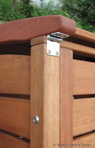 Astfreies Hartholz, hochwertige Verarbeitung und Beschläge aus rostfreiem Edelstahl - das kennzeichnet die Mülltonnenboxen CLASSIC von Peters