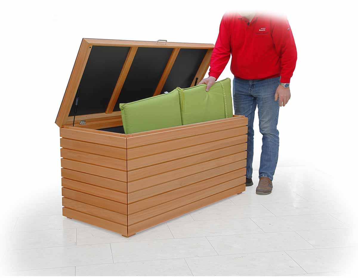 Premium Kissentruhe Natur oder grau lackiert - FSC Eukalyptus Hartholz - Edelstahl-Zubehör- Gasdruckfedern im Deckel.