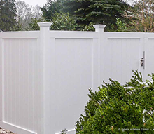 Extra massiver Sichtschutz für Garten, Haus und Terrasse - Massive Sichtschutzwände aus dauerhaftem Hartholz gefertigt