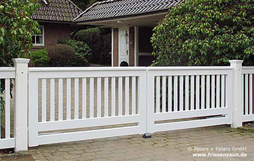 Hartholztor OHLAND Exklusiv - mit zusätzlichem Rahmenholz - Weiße Gartentore individuell nach Maß gefertigt.